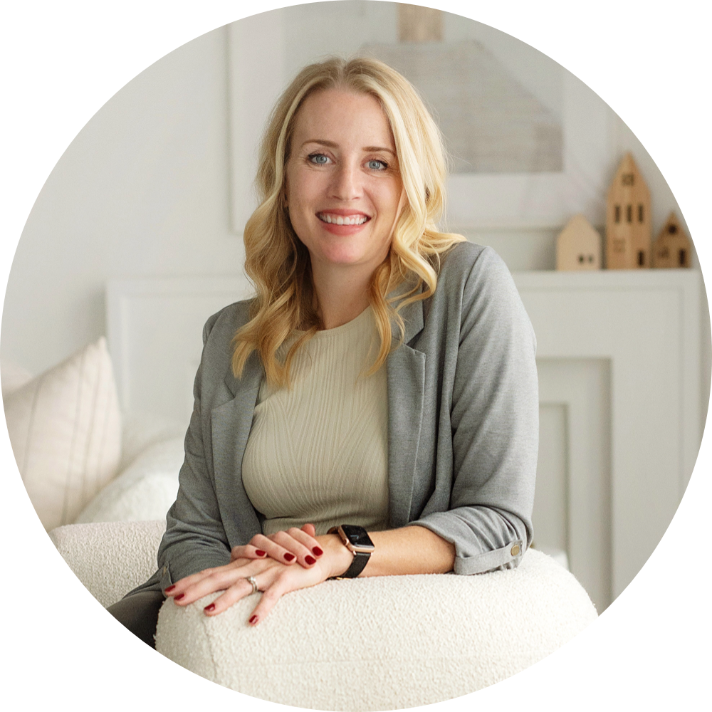 Lea Thompson of Waterside Real Estate Group